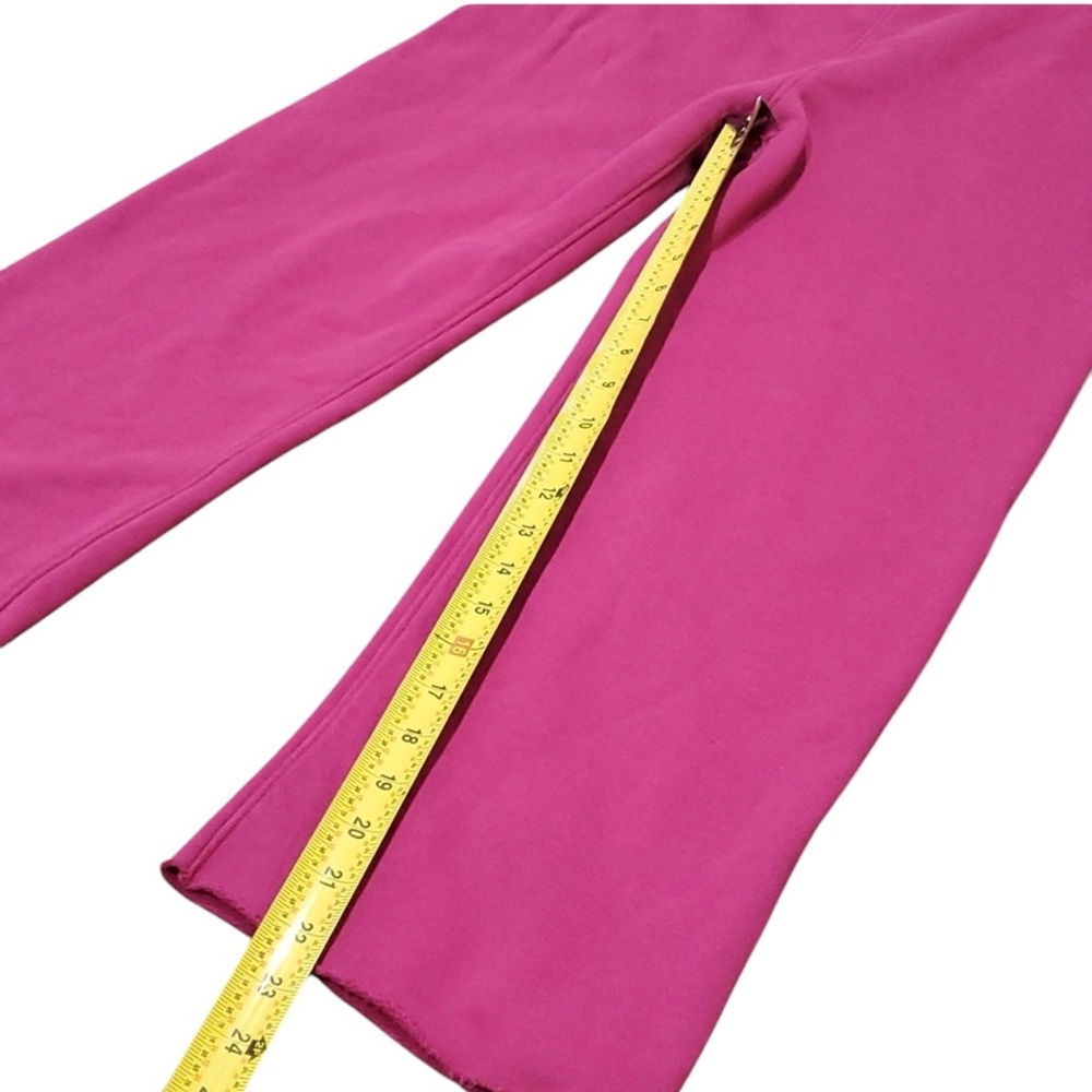Frank & Eileen Raspberry Drawstring Cropped Capris - Picture 3 of 4